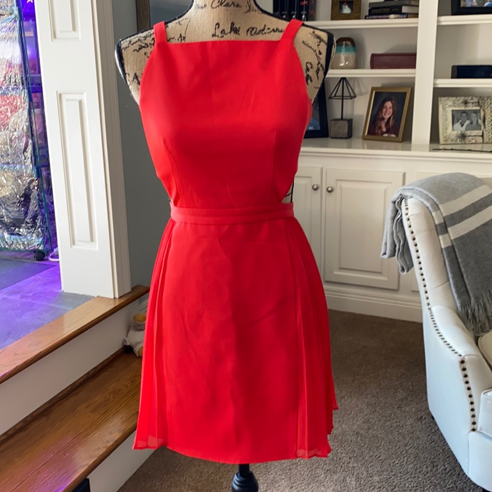 Women’s dress